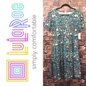 LuLaRoe NWOT Amelia